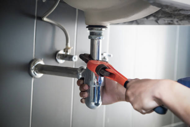 Best Faucet Repair  in Mequon, WI